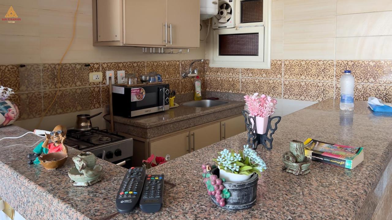 Full Pyramids View Apartment With Balcony For 8 P Kafrat al Jabal Exterior photo