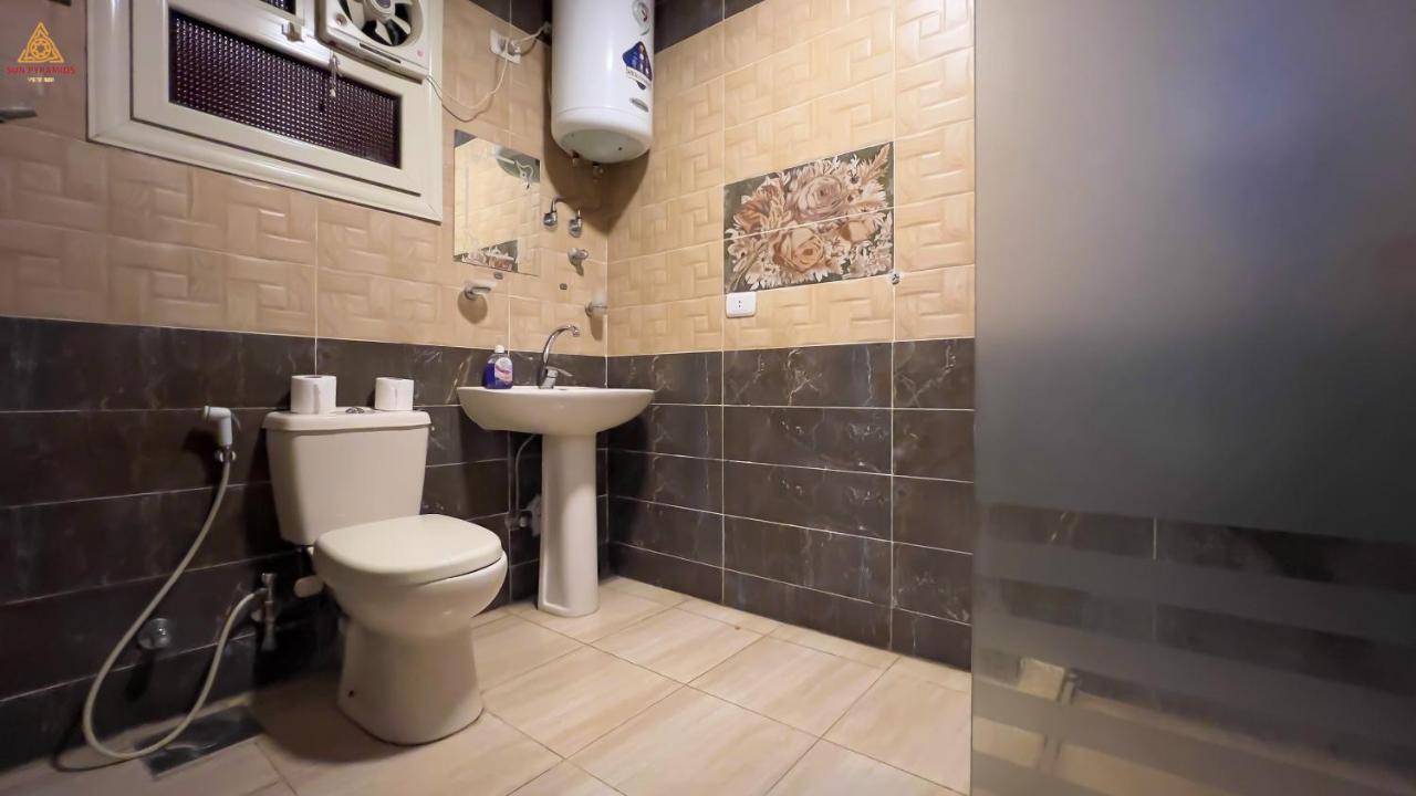 Full Pyramids View Apartment With Balcony For 8 P Kafrat al Jabal Exterior photo